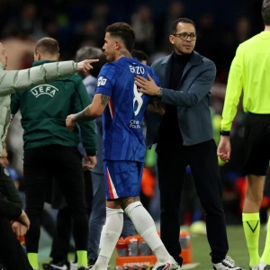 «Челси» капитулировал: Лиам Росеньор попытался оправдать ранние замены ключевых игроков в матче против ПСЖ