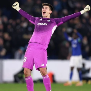 Этот вратарь посеял раздор в руководстве «Челси» – мнения разделились