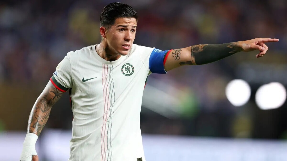 Пол Мерсон знает, где будет играть Энцо Фернандес в следующем сезоне – в «Челси» или мадридском «Реале»