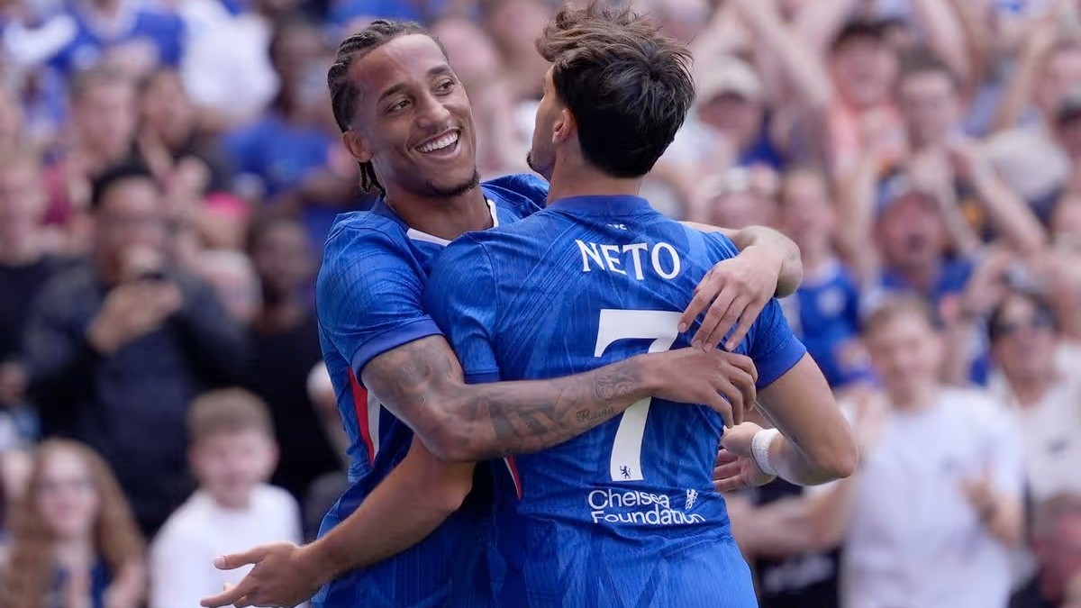 «Барселона» проявляет серьезный интерес к нападающему «Челси», который заменит Роберта Левандовски