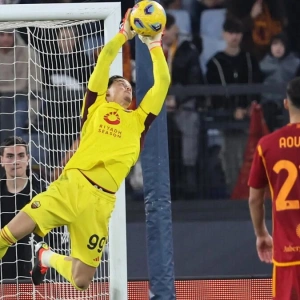 «Челси» нашел вратаря на замену Роберту Санчесу, но он не хочет покидать итальянскую Серию А