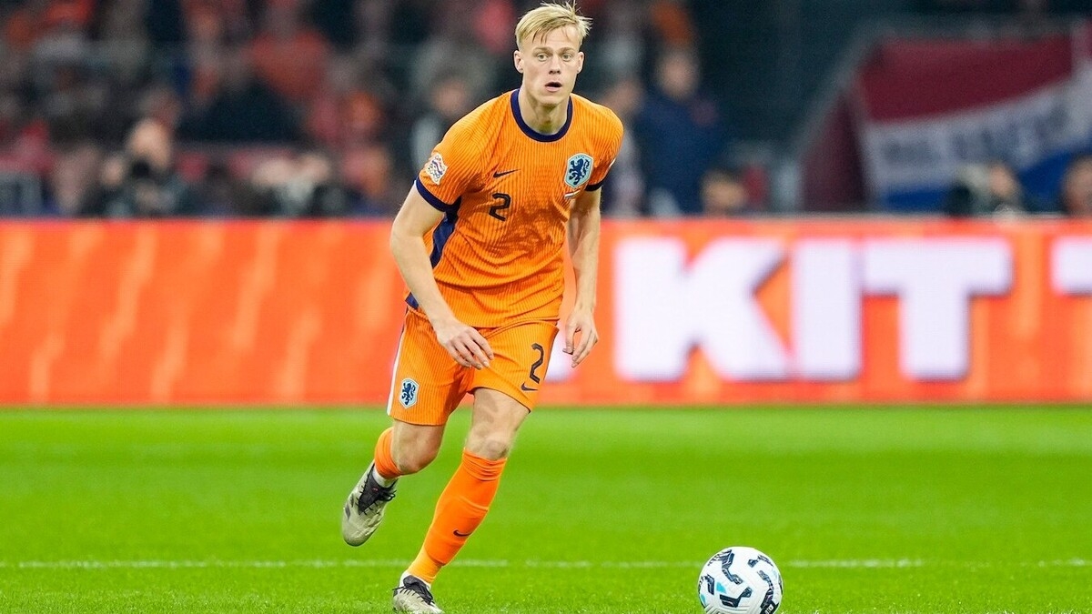 Защитник сборной Нидерландов отказался подписывать новый контракт с клубом АПЛ на фоне интереса со стороны «Челси»