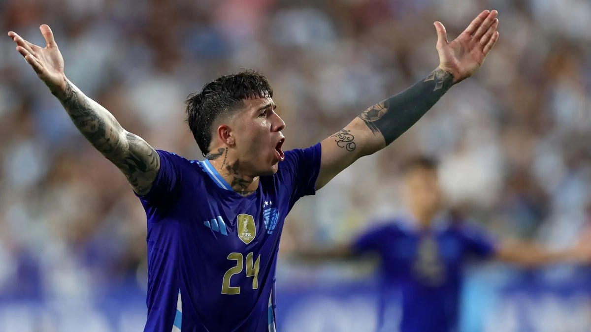 Официальное заявление: «Реал Мадрид» не собирается покупать Энцо Фернандеса Официальное заявление: «Реал Мадрид» не собирается покупать Энцо Фернандеса